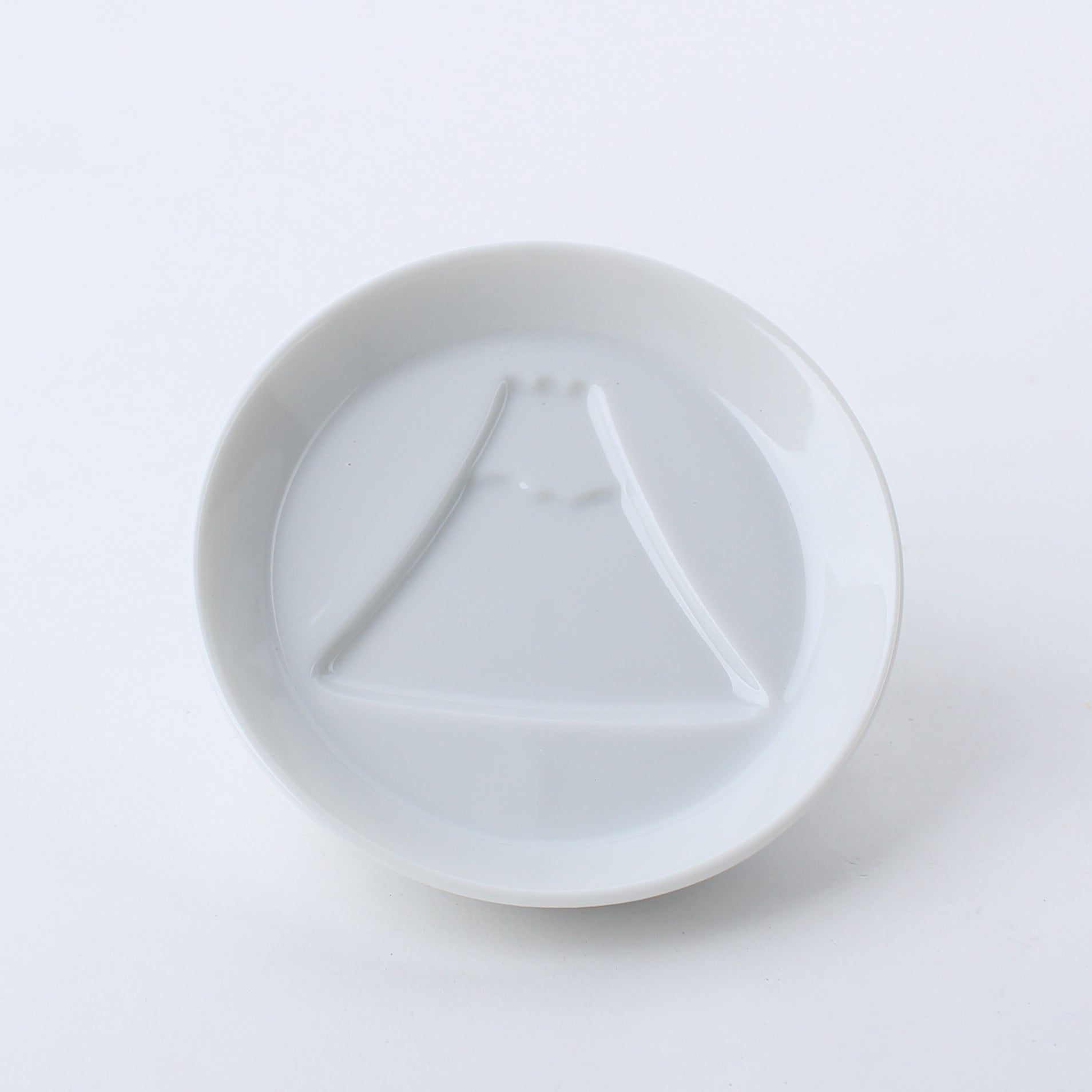 20% off Discount on Mt. Fuji Mini Porcelain Soy Sauce Plate d.8.1