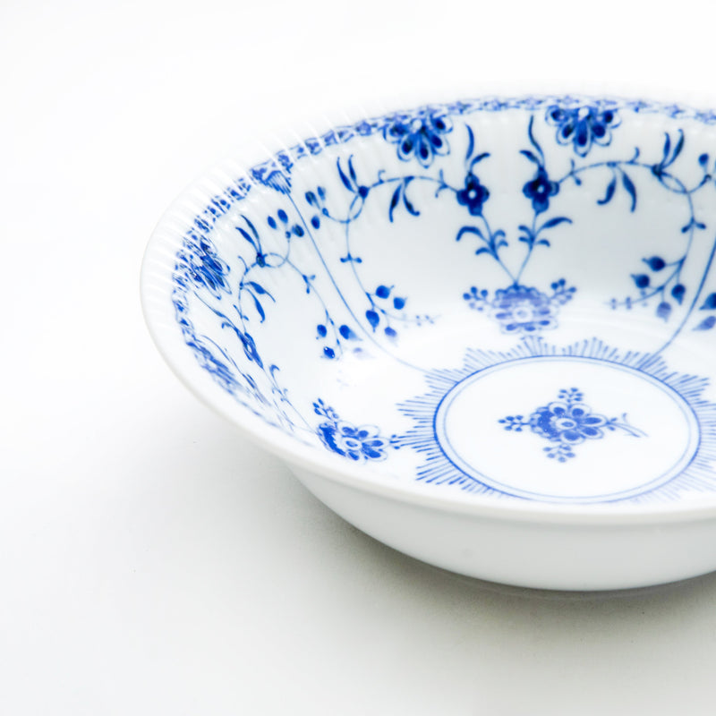 Bowl (Porcelain/Flower/Arabesque Grass/5cm/Ø17cm/SMCol(s): Blue, White)