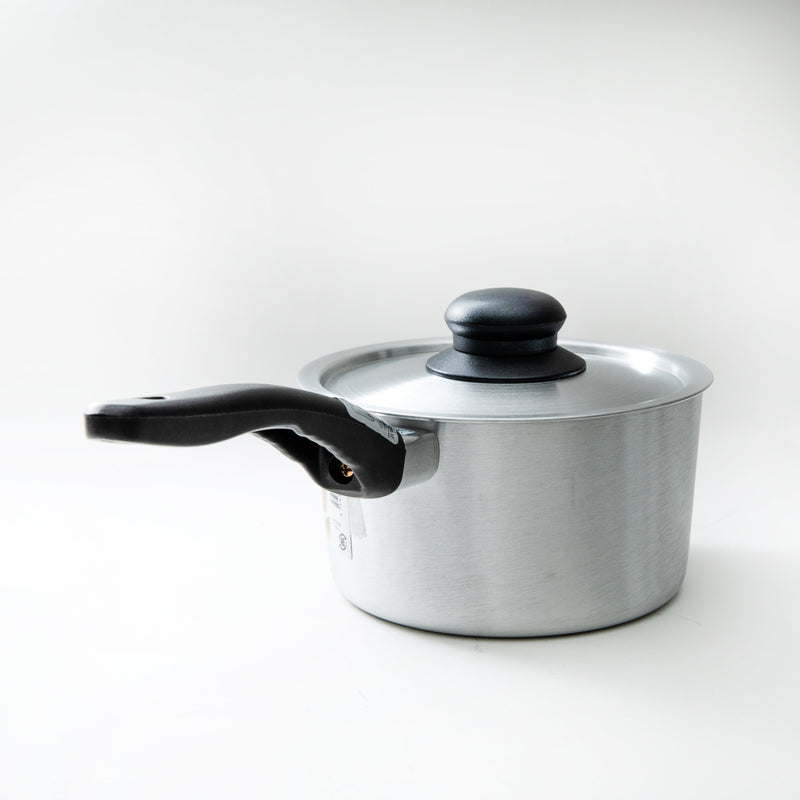 Pot (Aluminum/With Handle/Pot: ¯15cm, 1.9L/30.5x16.5x12cm/SMCol(s): Silver,Black)