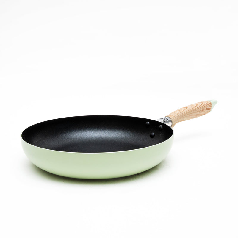 Frying Pan (Non-Stick/Fluorine Coating/Compatible with Induction & Gas Cooktops/26cm/44.5x26x7.5cm/SMCol(s): Green)
