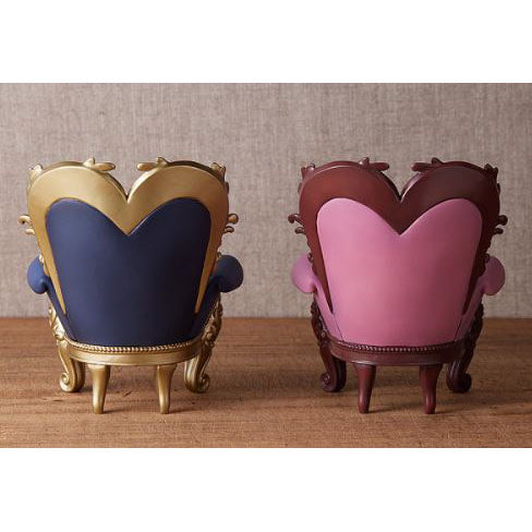 PARDOLL Antique Chair: Valentine