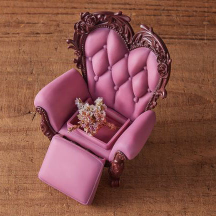 PARDOLL Antique Chair: Valentine