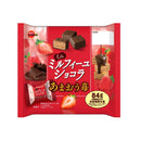 Bourbon Mini Millefeuille Chocolate Amaou Strawberry 84g