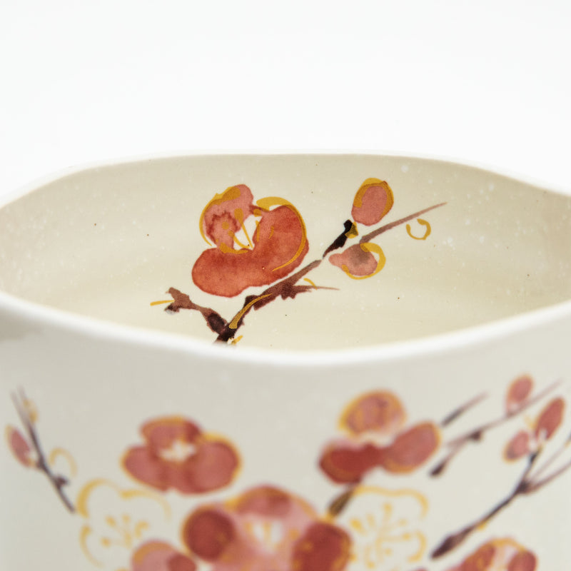 Plum Blossom Gold-painted Ceramic Bowl  7cm dia.11.2cm   300 g