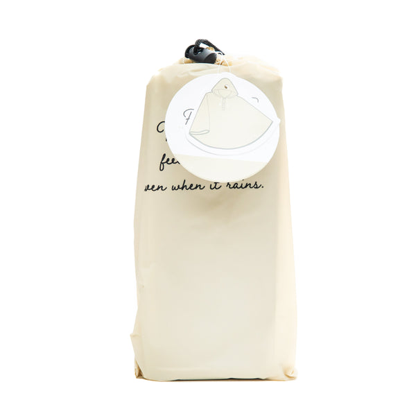 Rain Poncho (Poncho/With Bag/Women/Writings/One Size Fits All/Pouch: H28 × W15cm/148x70cm/SMCol(s): Beige)