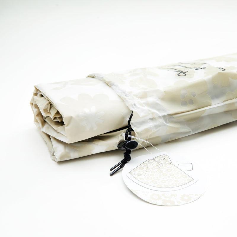 Rain Poncho (Poncho/With Bag/Frosted/Women/Flower/Writings/One Size Fits All/Pouch: H28 x W15cm/148x70cm/SMCol(s): Beige)