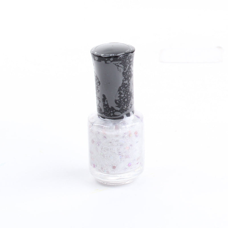 Beauty World Strawberry Milk Peel-Off Nail Polish 7ml