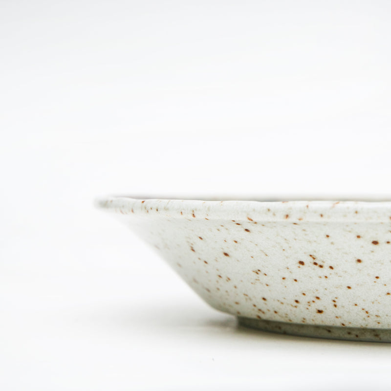 Deep Plate (Porcelain/Lines Shinogi/3.5cm/Ø19.5cm/SMCol(s): Brown,White)