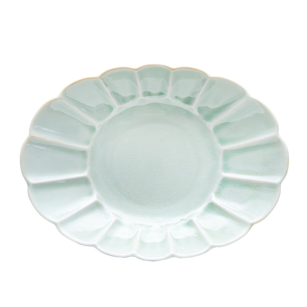 Plate (Porcelain/Nippo Chrysanthemum/Oval/16.5x21.3x5cm/SMCol(s): White)