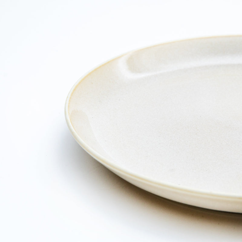cream-white-breakfast-plate-764056