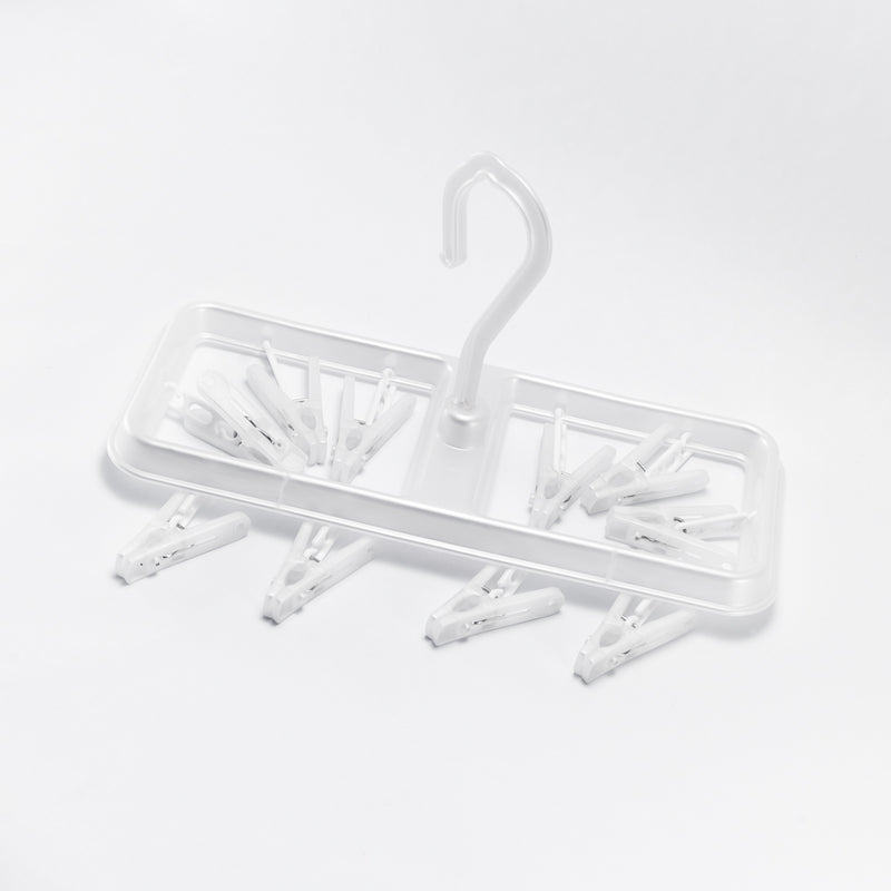 10-Clip Laundry Hanger