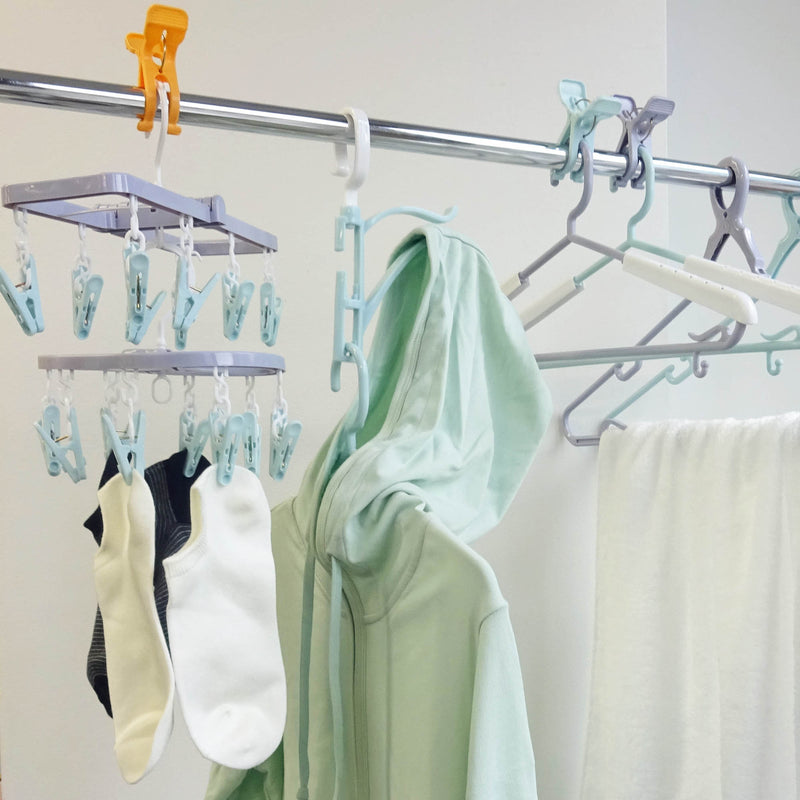 Kokubo Cocosora Foldable Hanger with 8 Clothspins