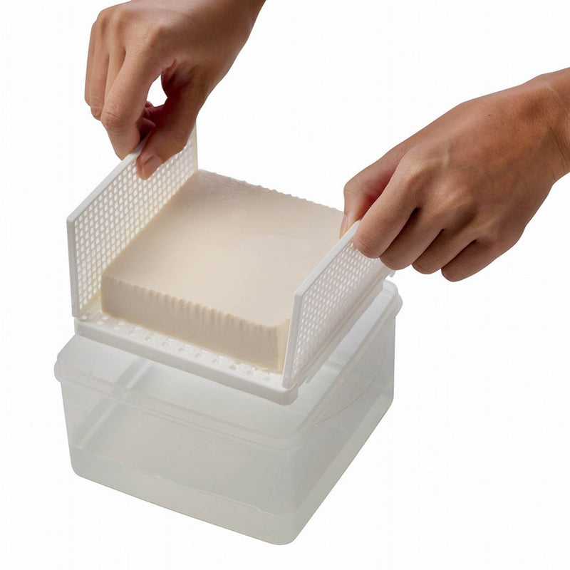 Kokubo Tofu Container with Mesh Divider