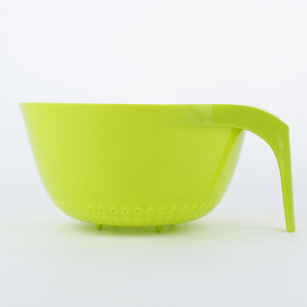 Colander with Handle