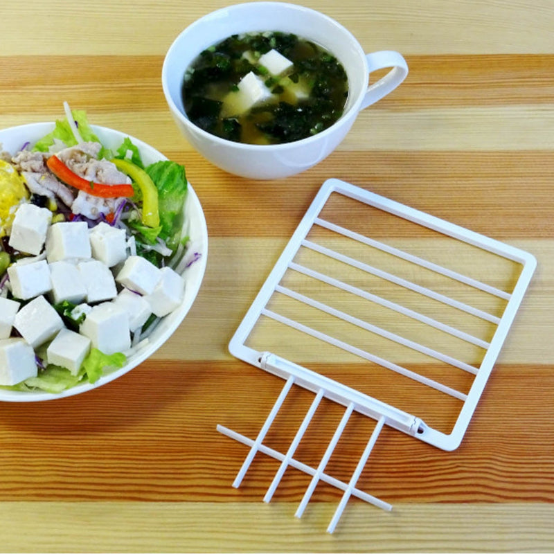 Kokubo Tofu Cutter (13x13x1.3cm)