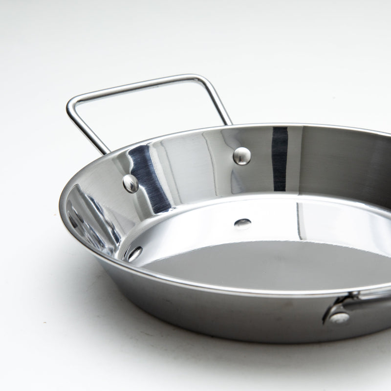 Paella Pan (Stainless Steel/Compatible with Induction, Oven & Over Direct Heat Source/Depth: 3.5cm/Ø20cm/SMCol(s): Silver)