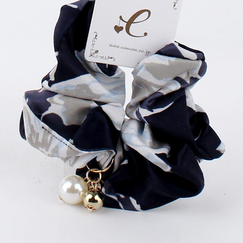 Printed Satin Scrunchie with Pearl Ornament (Navy)